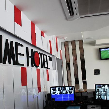 Time Hotel Kuala Lumpur Bagian luar foto