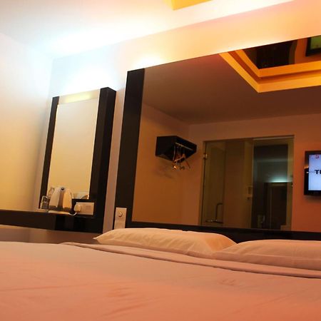 Time Hotel Kuala Lumpur Bagian luar foto