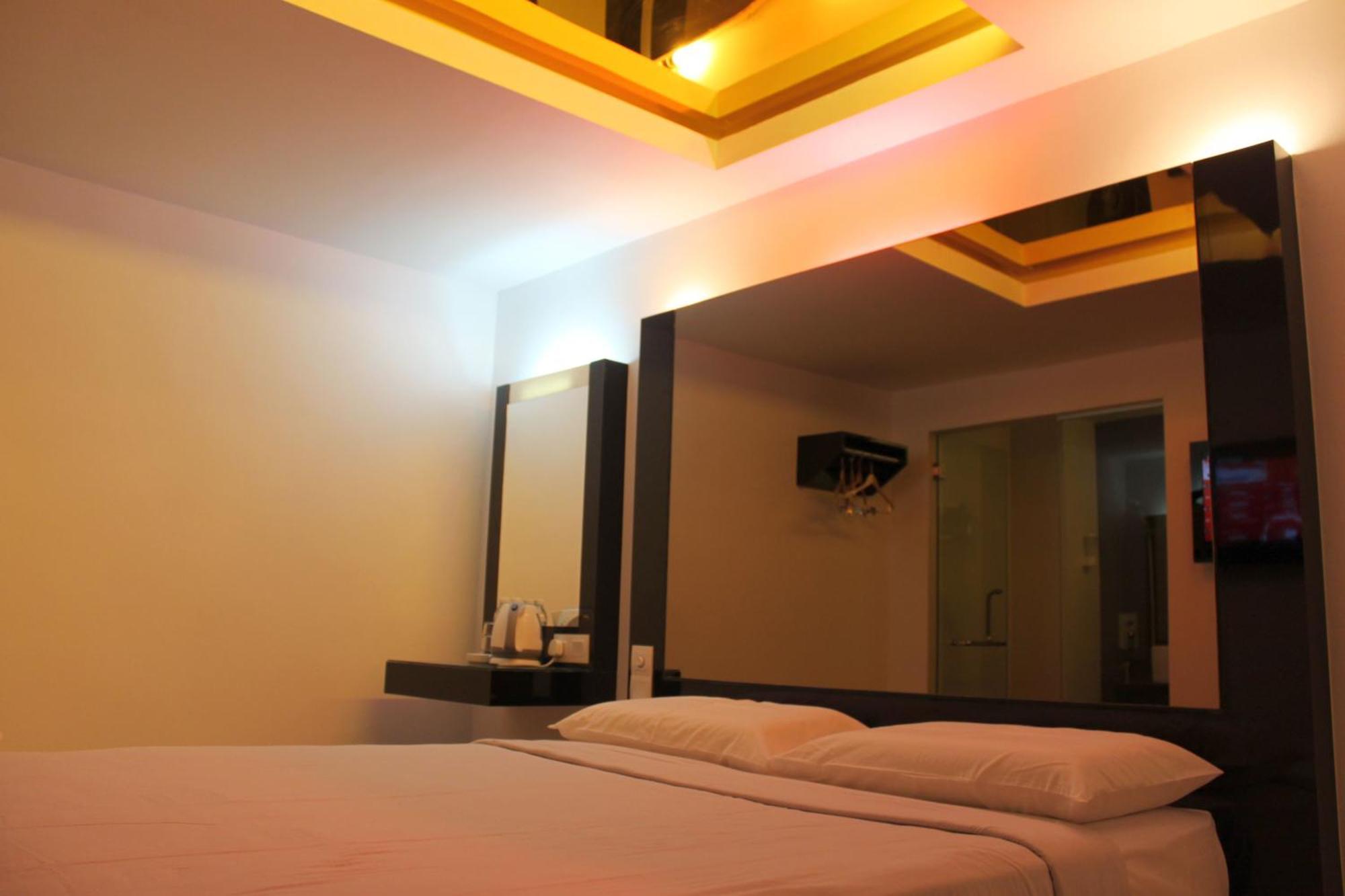 Time Hotel Kuala Lumpur Bagian luar foto